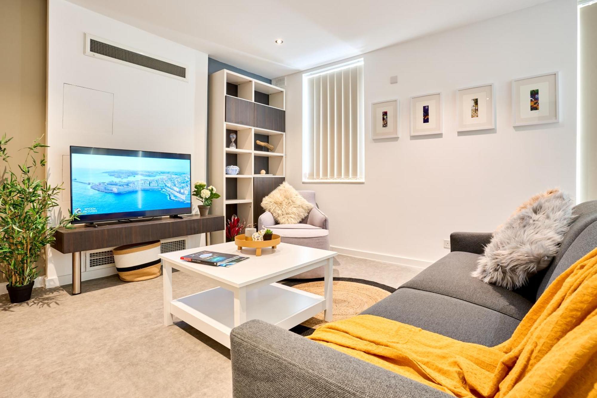 Stylish Apartment In Tigne Point Sliema Eksteriør billede