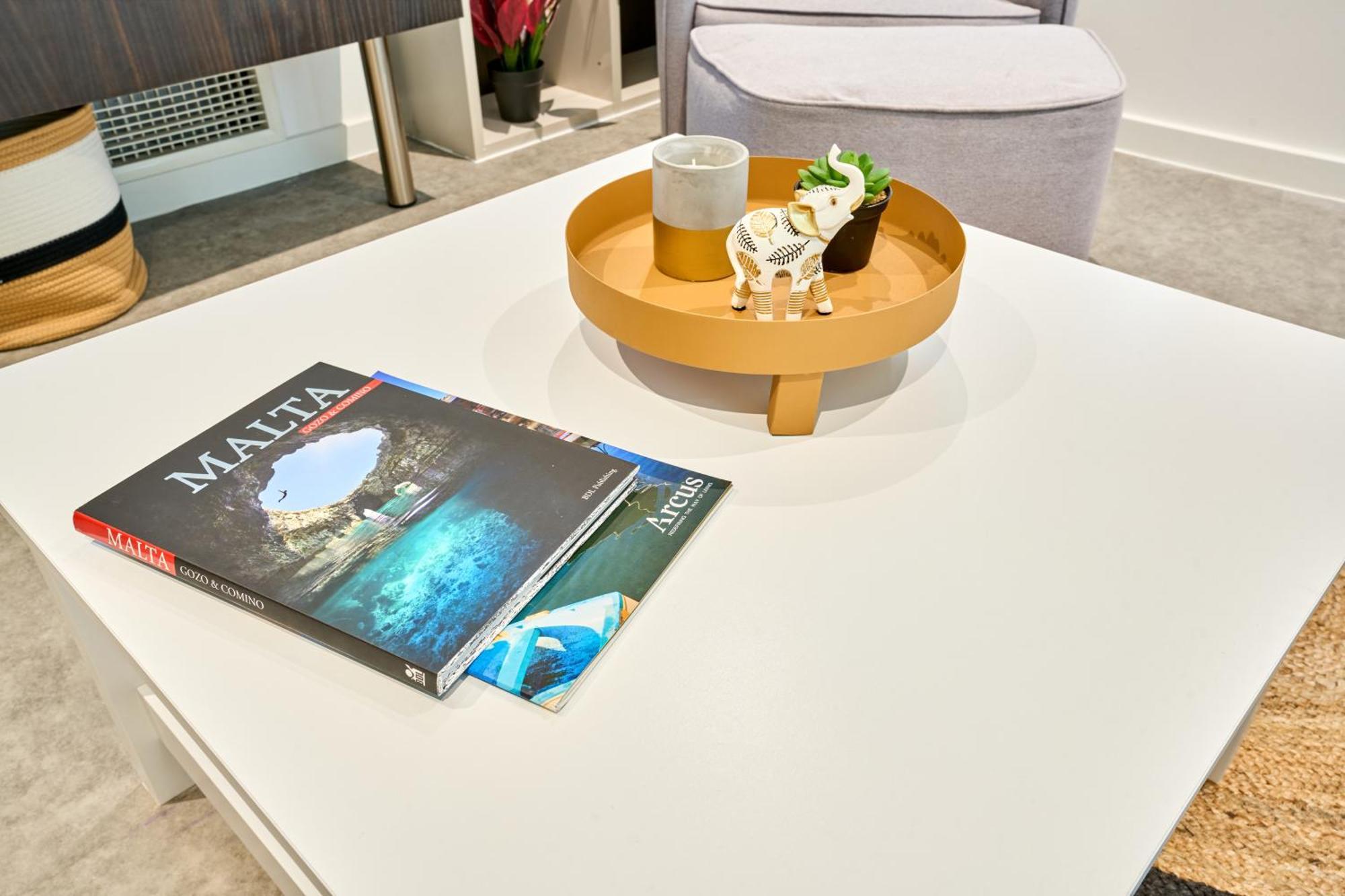 Stylish Apartment In Tigne Point Sliema Eksteriør billede